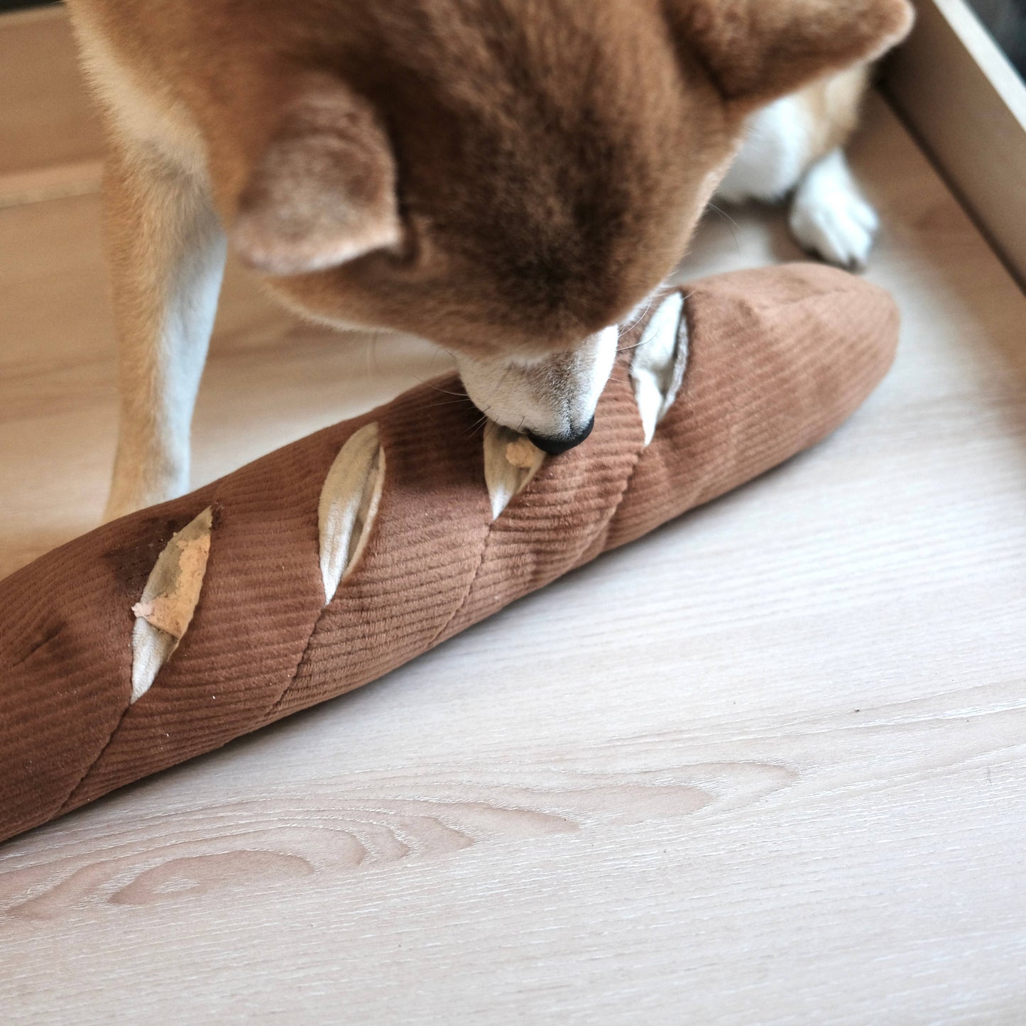 Lambwolf Snuffle Baguette